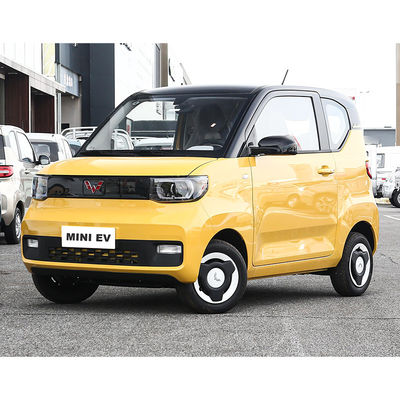 Small EV electric car innovation Wuling Hongguang modern mini car Safety