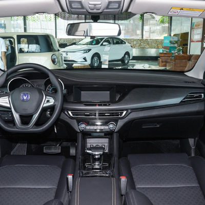 White Changan Used Car 4 Wheel 4 Door Small Car Pure Electric